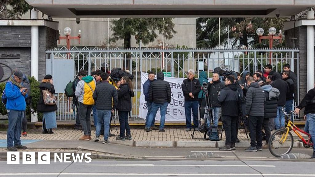 চিলি উদ্ধারকারীরা পাঁচটি নিশ্চিত হয়ে মারা যাওয়ার পরে চূড়ান্ত নিখোঁজ খননকারীর সন্ধান করছেন